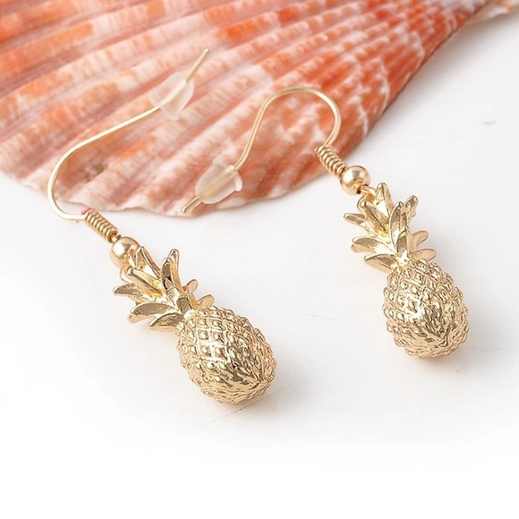 Darling pineapple drop earrings 🍍 - Picture 3 of 3